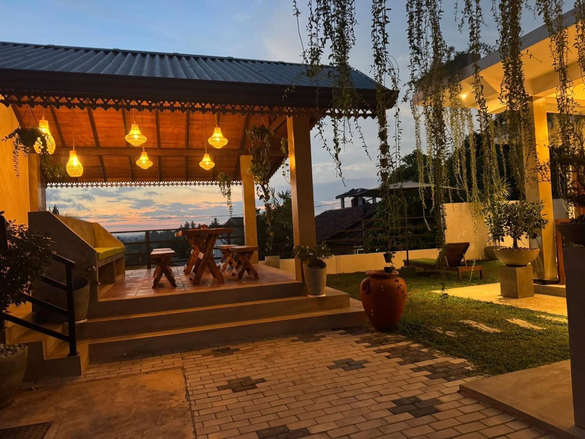 Bed and Breakfast Sunset Bay Dikwella Sur Exterior foto